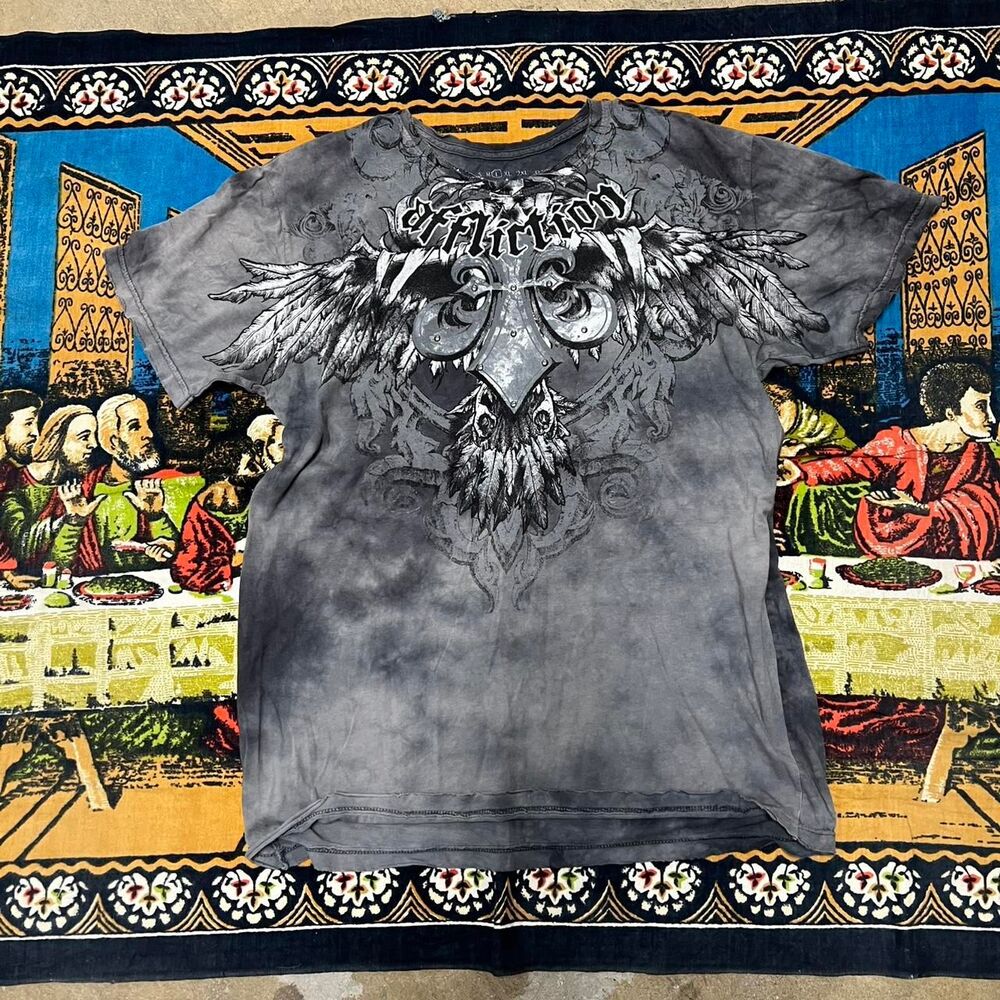 Affliction tshirt men large Skulls crosses gothic scripture studs grey black y2k